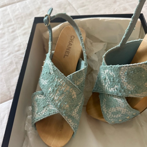 CHANEL Light Blue Tweed Espadrille Slingback Wedges. NIB - Picture 4 of 6